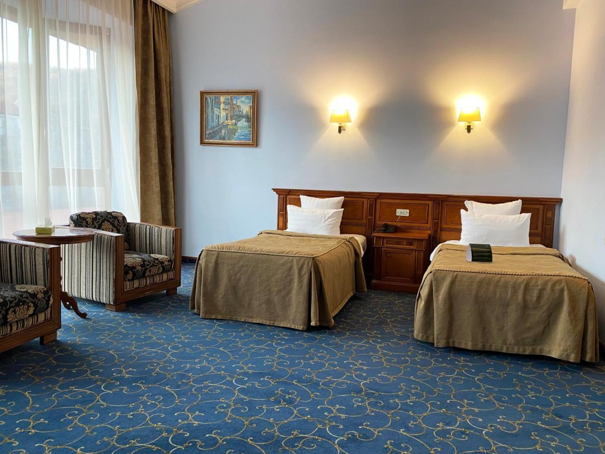 Hotel Russia Tsaghkadzor Exterior photo