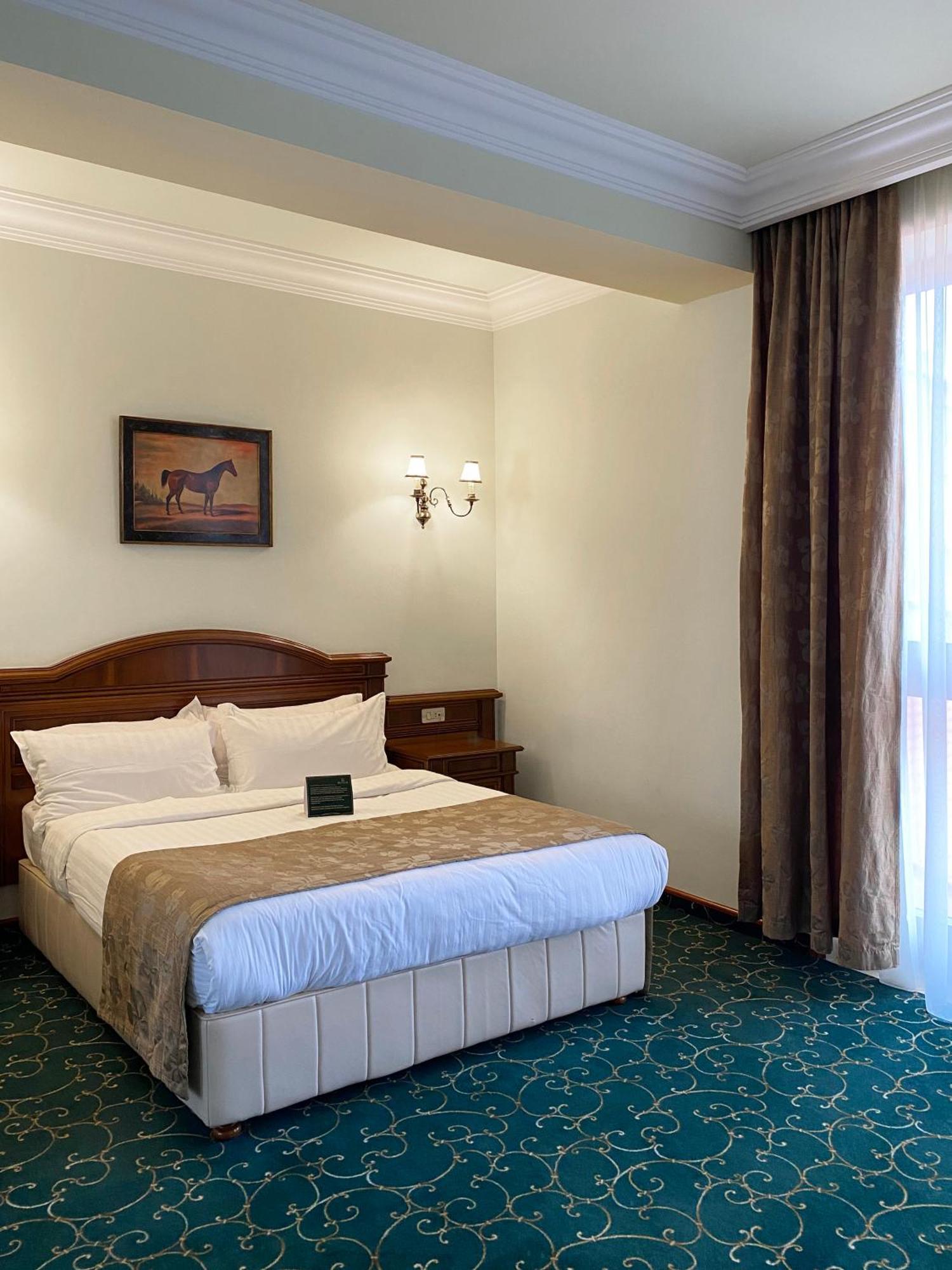 Hotel Russia Tsaghkadzor Exterior photo